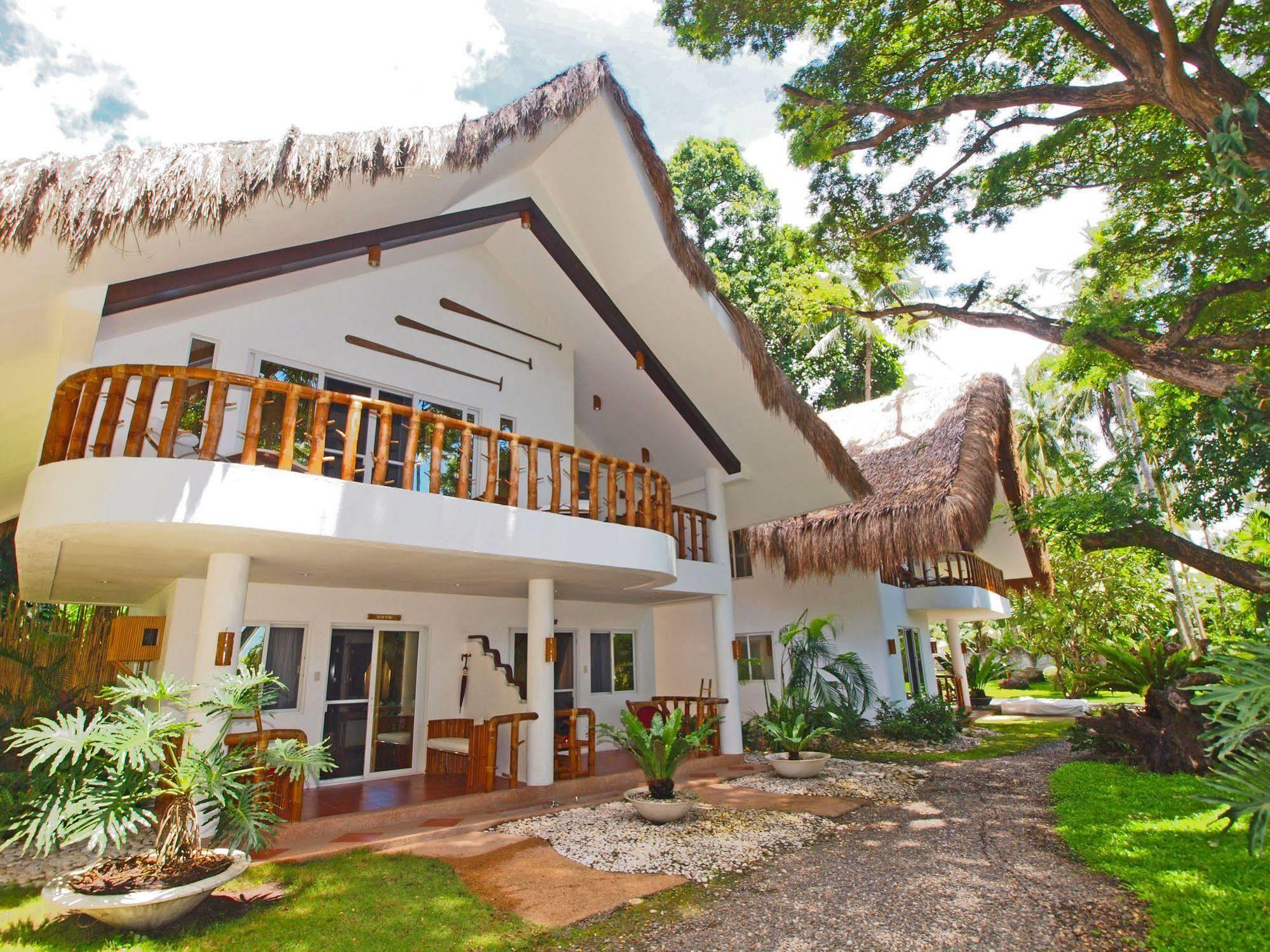 Pura Vida Beach & Dive Resort Dauin Buitenkant foto