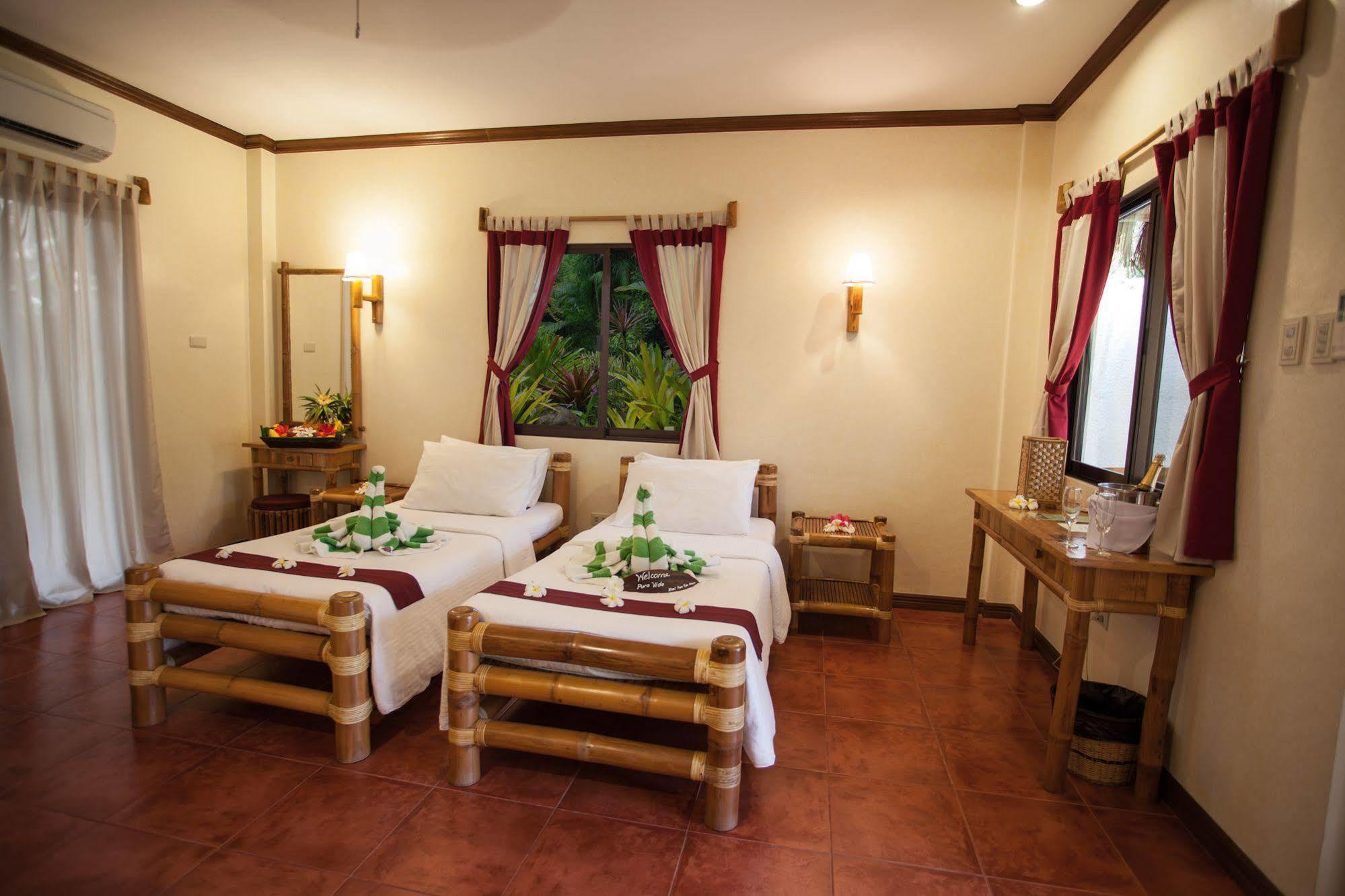 Pura Vida Beach & Dive Resort Dauin Buitenkant foto